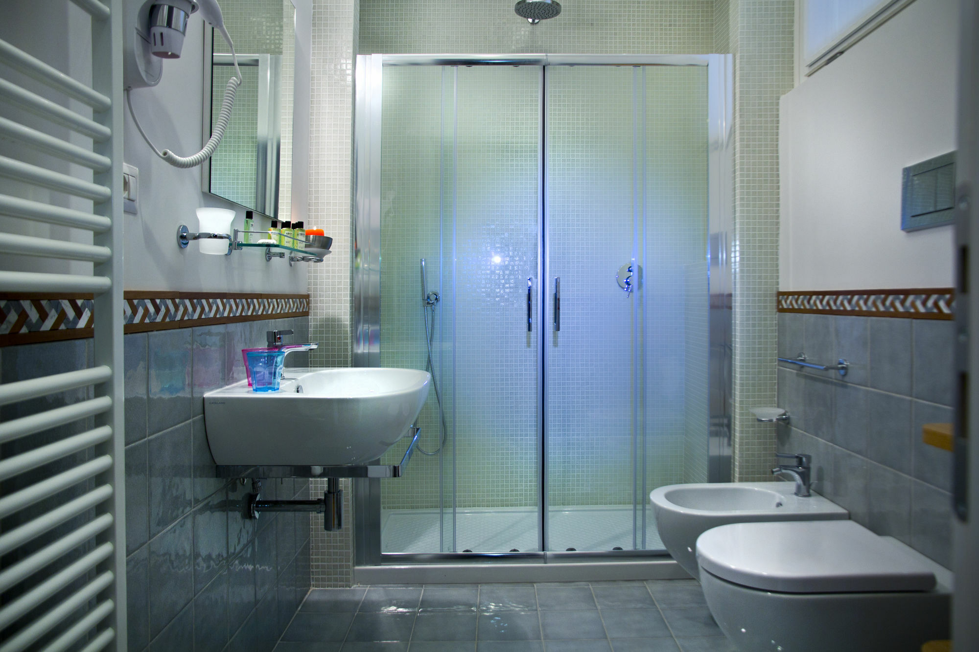 Domus Giulio Cesare 2*